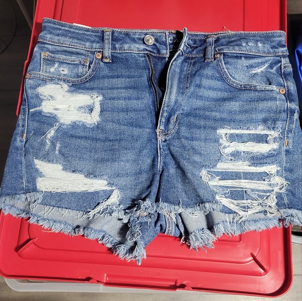 American Eagle ports size 6